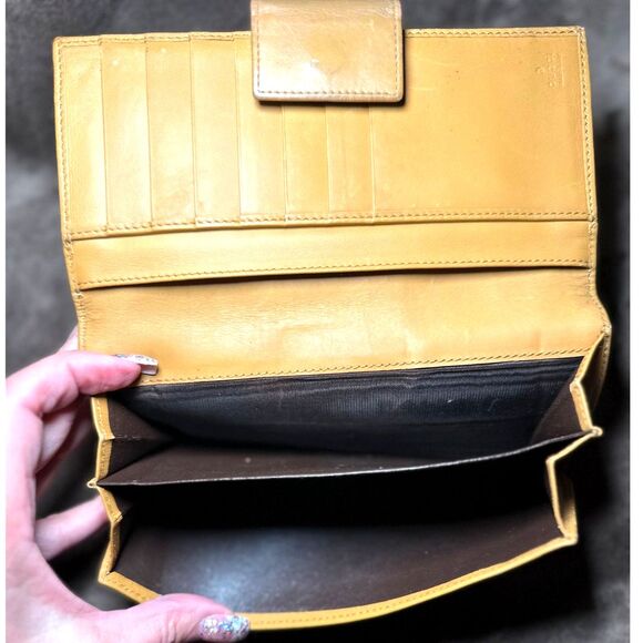 Gucci Vintage Sherry Line Tan and Red Long Wallet - Picture 3 of 5